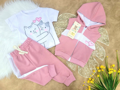 Conjunto bebé niña deportivo con chaleco gatitas (3 piezas)