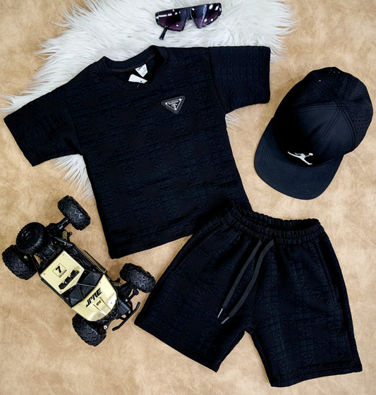 Conjunto deportivo para niño corto