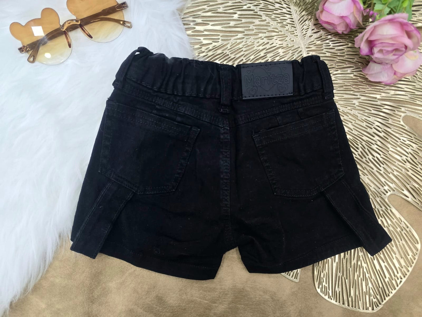 Short para niña negro con correas